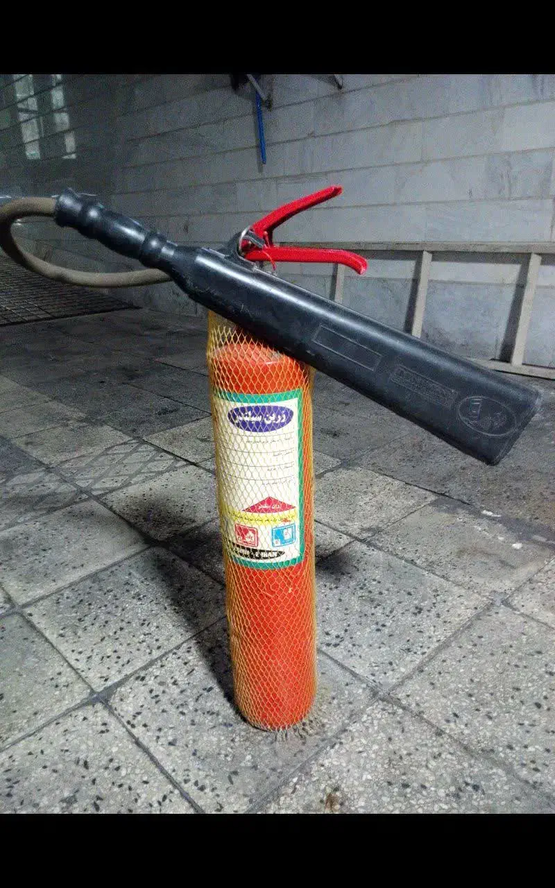 کپسول اتش نشانی ۴ کیلویی|ابزارآلات|تهران, پرستار|دیوار