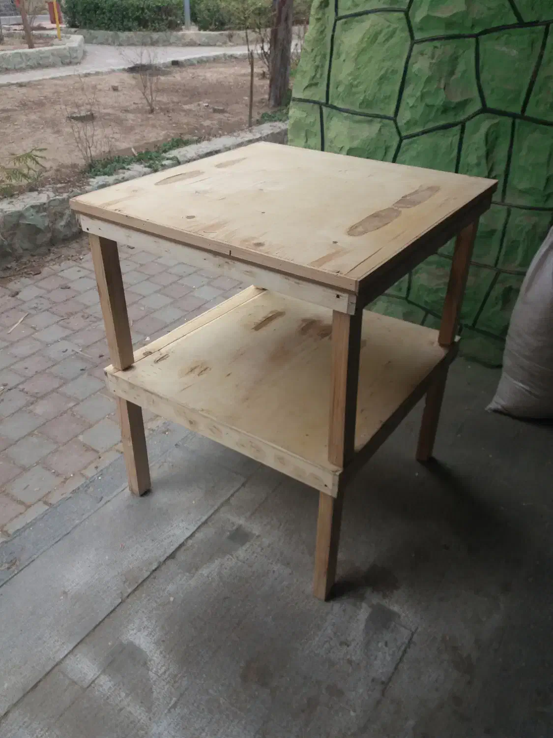 کرسی چوبی|بخاری، هیتر، شومینه|اسلام‌شهر, شهرک واوان|دیوار