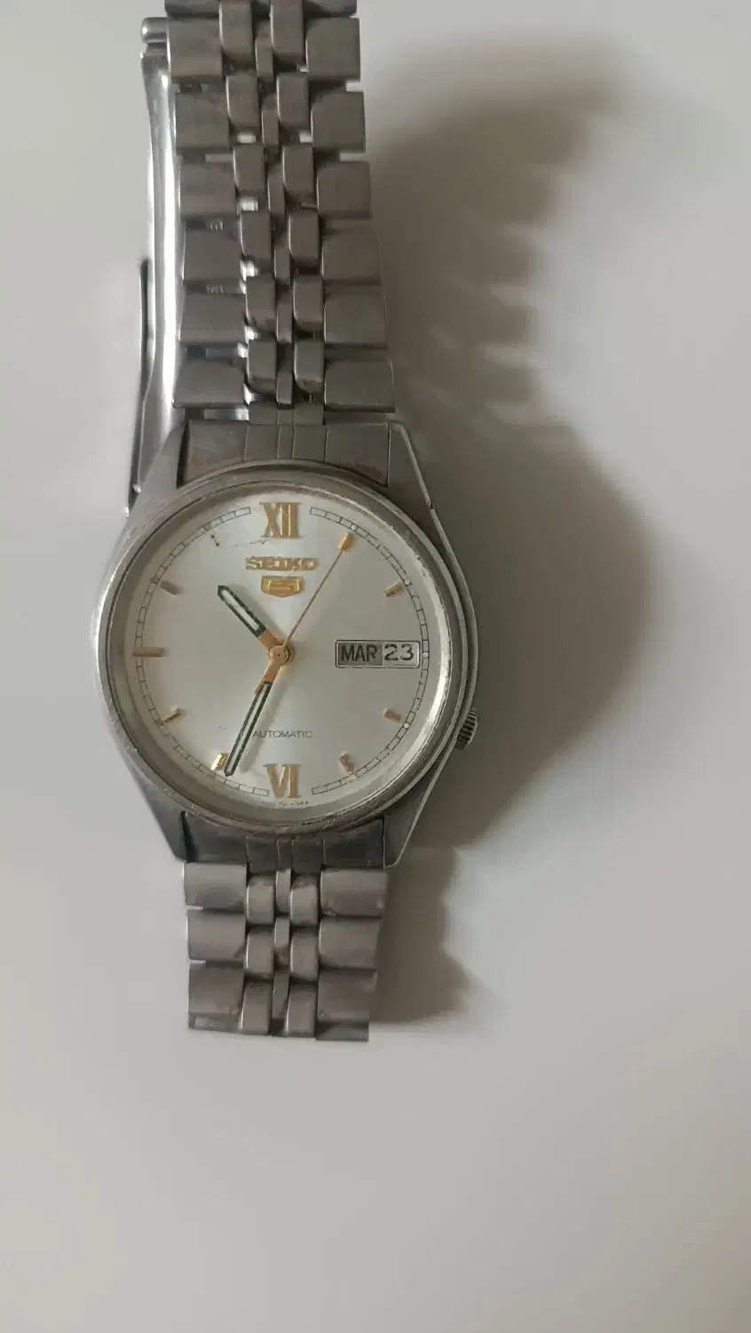 ساعتسکو پنج قدیمی بدون نیاز ب باطری|ساعت|میبد, |دیوار