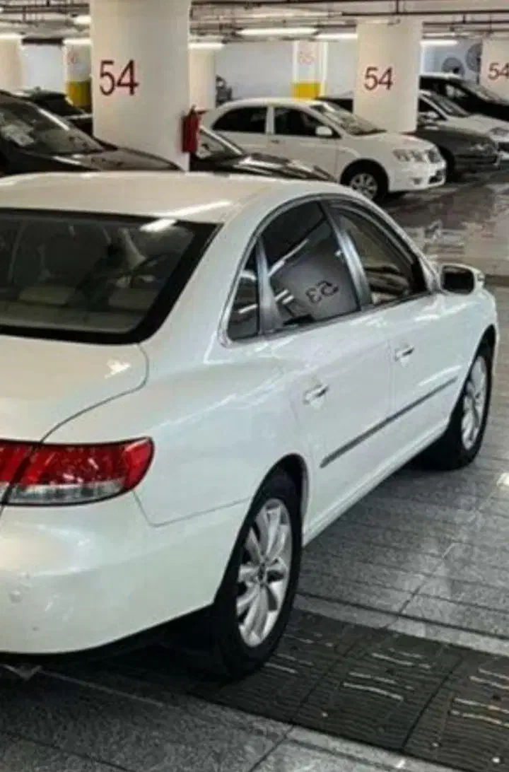 آزرا ۲۰۰۷|خودرو سواری و وانت|تهران, نیاوران|دیوار