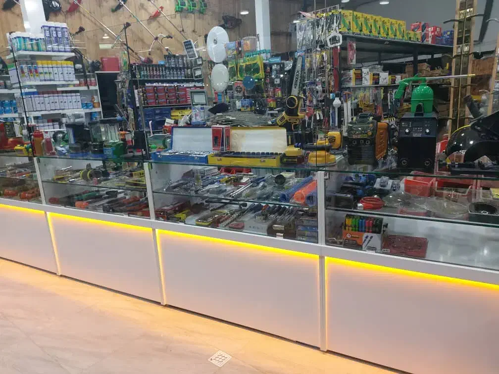 به دو همکار اقا نیازمندیم|استخدام صنعتی، فنی، مهندسی|رودبنه, |دیوار