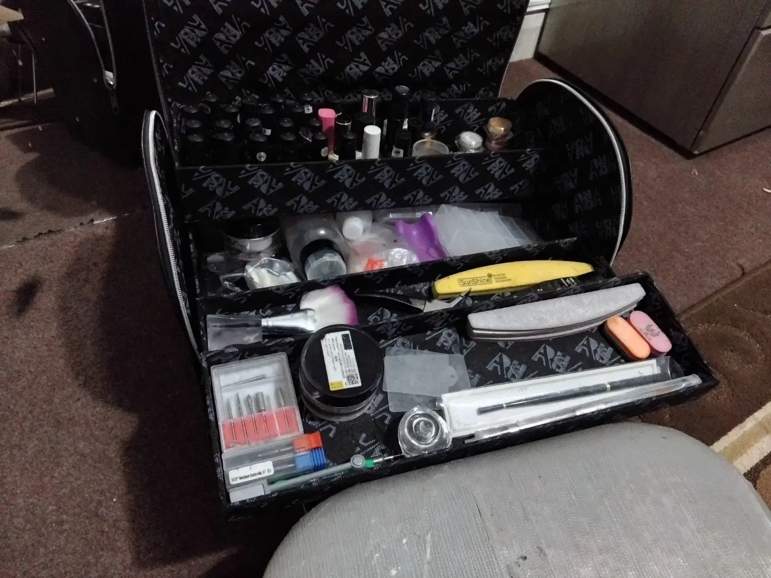 لوازم کاشت ناخن|آرایشی، بهداشتی، درمانی|کرج, مطهری|دیوار