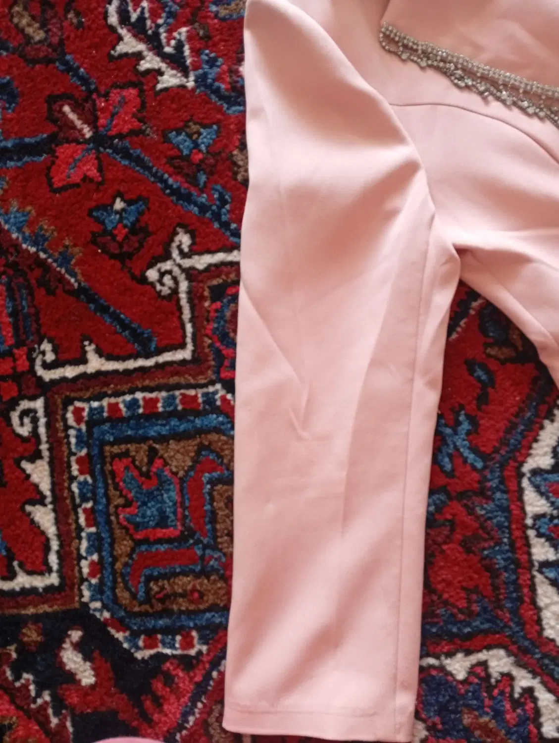 لباس|لباس|اسکو, |دیوار