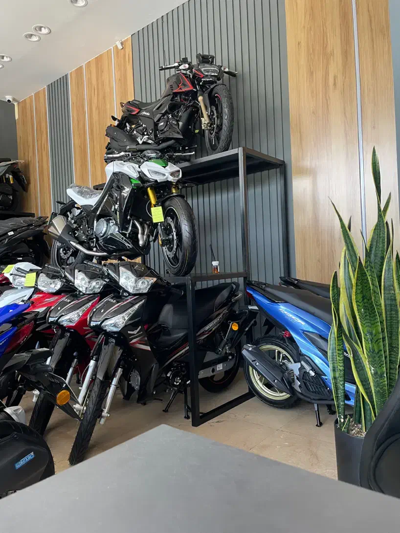 Z1000|موتورسیکلت|مشهد, سید رضی|دیوار