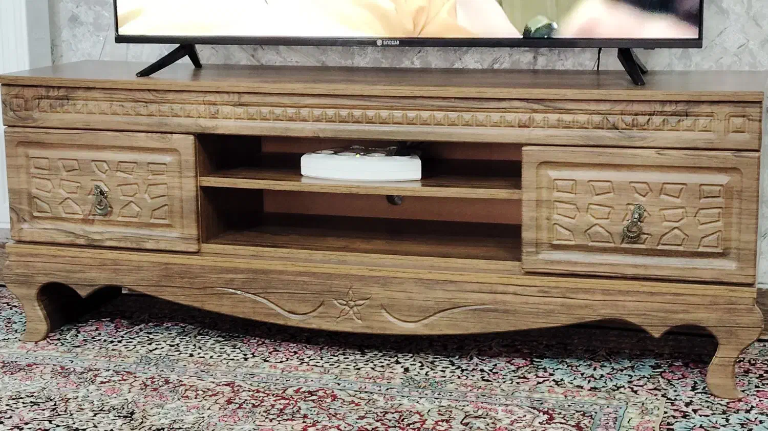 میز تلویزیون در حد نو|میز تلویزیون|کرمان, |دیوار