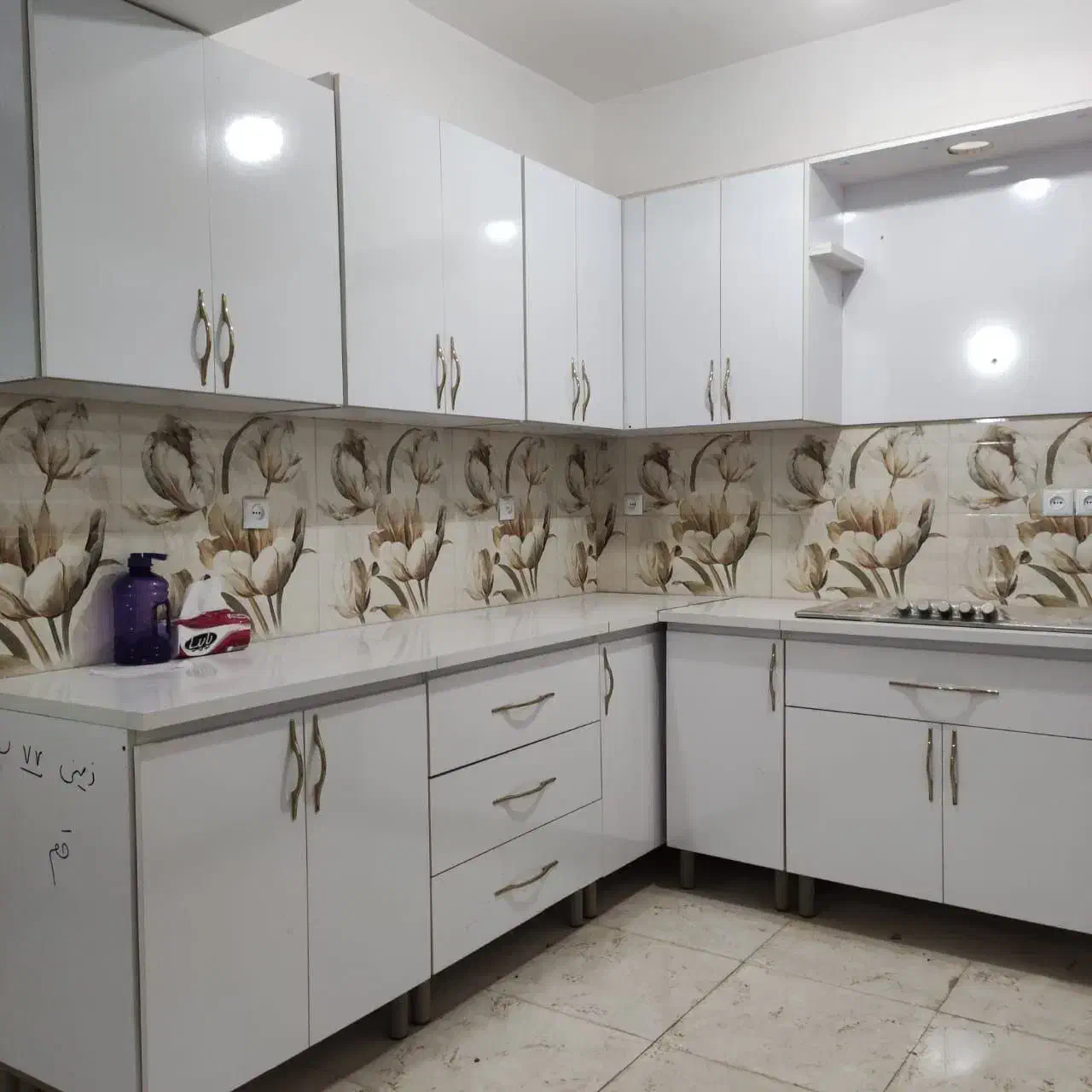 کمدو کابینت ام دی اف//تمام چوب//مدلJHFG|مصالح و تجهیزات ساختمان|اشترینان, |دیوار