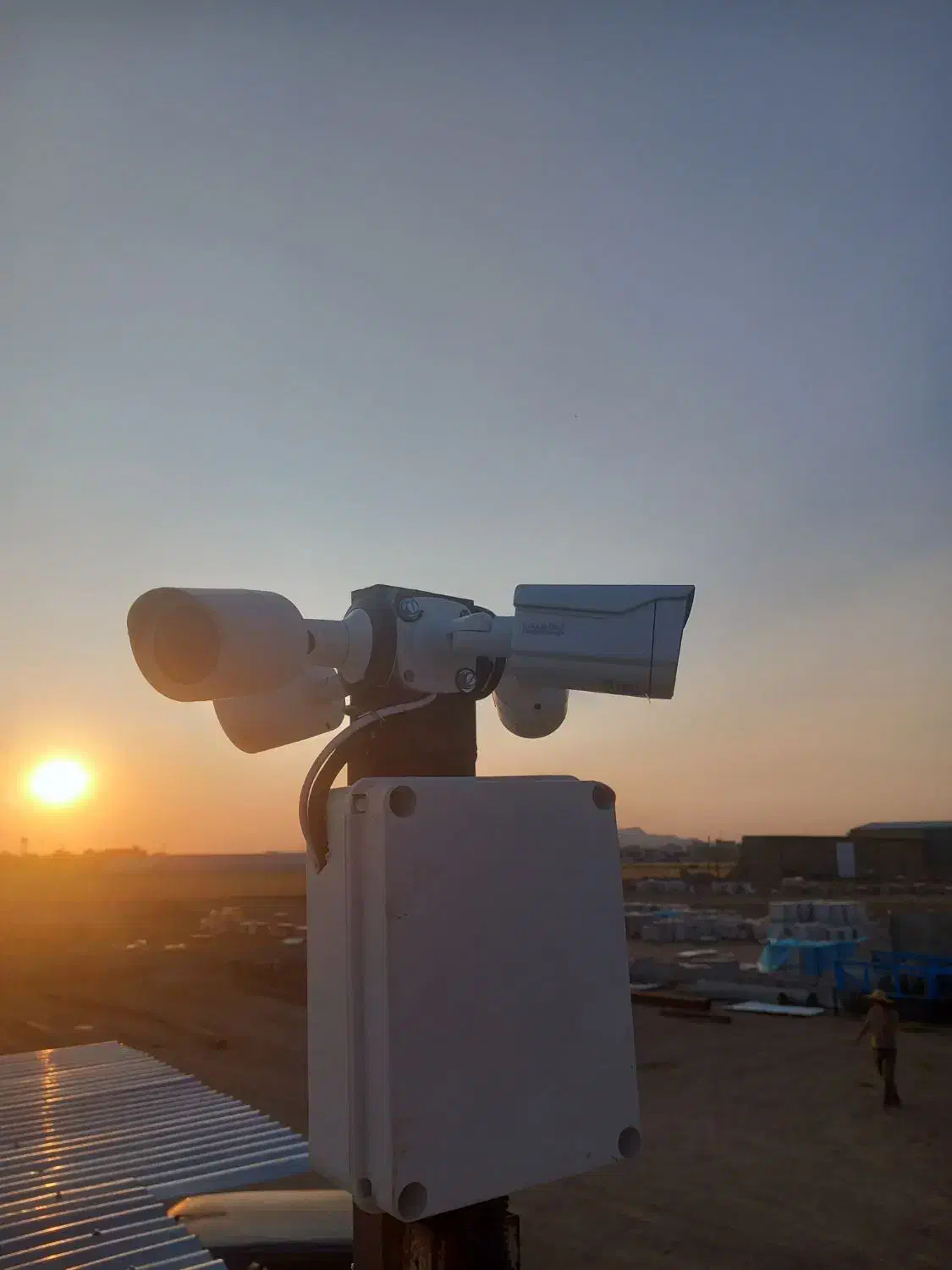 دوربین دزدگیر کرکره|دوربین مداربسته|فامنین, |دیوار