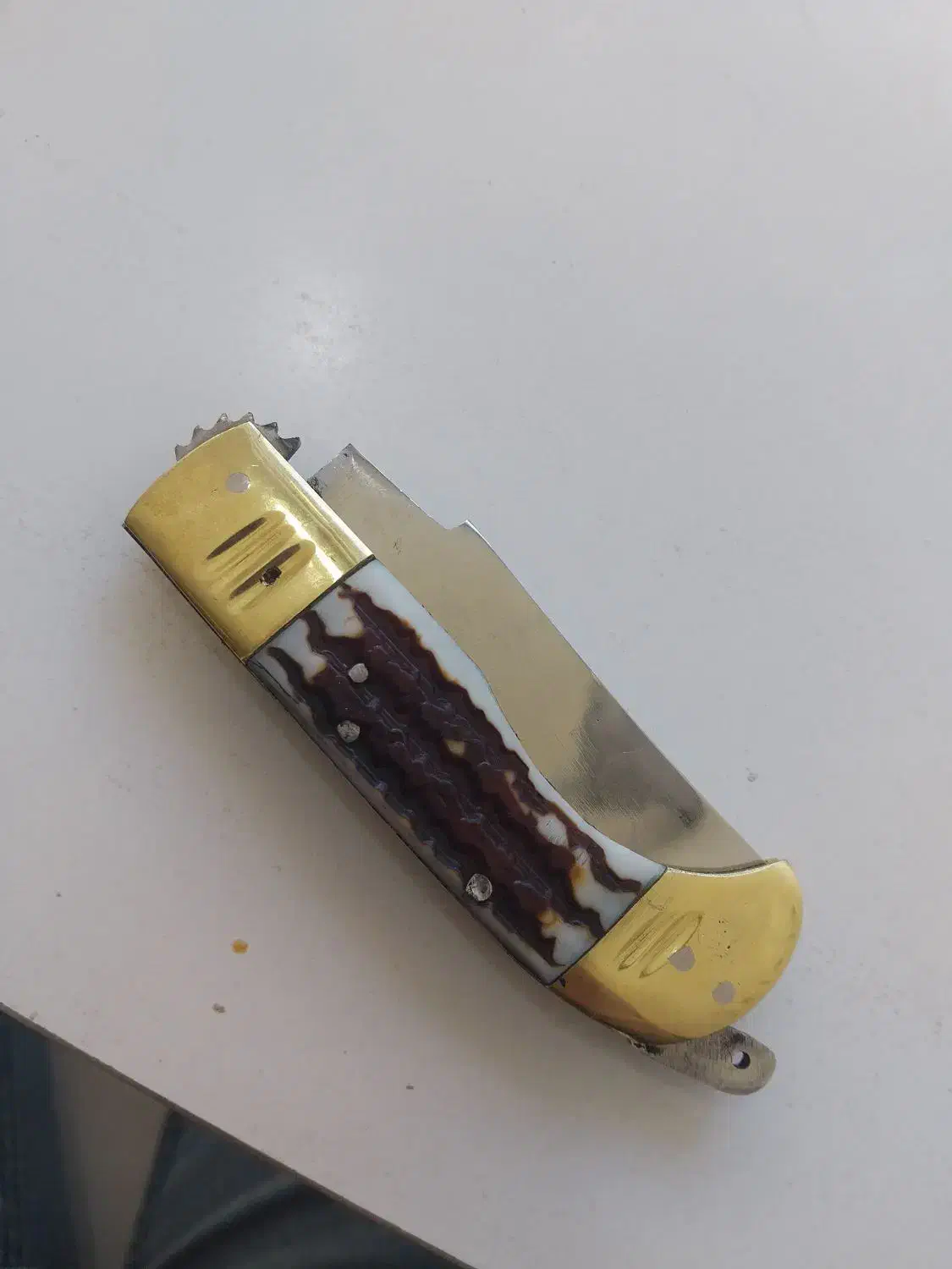 چاقو دنده ای|کوهنوردی و کمپینگ|خوی, |دیوار