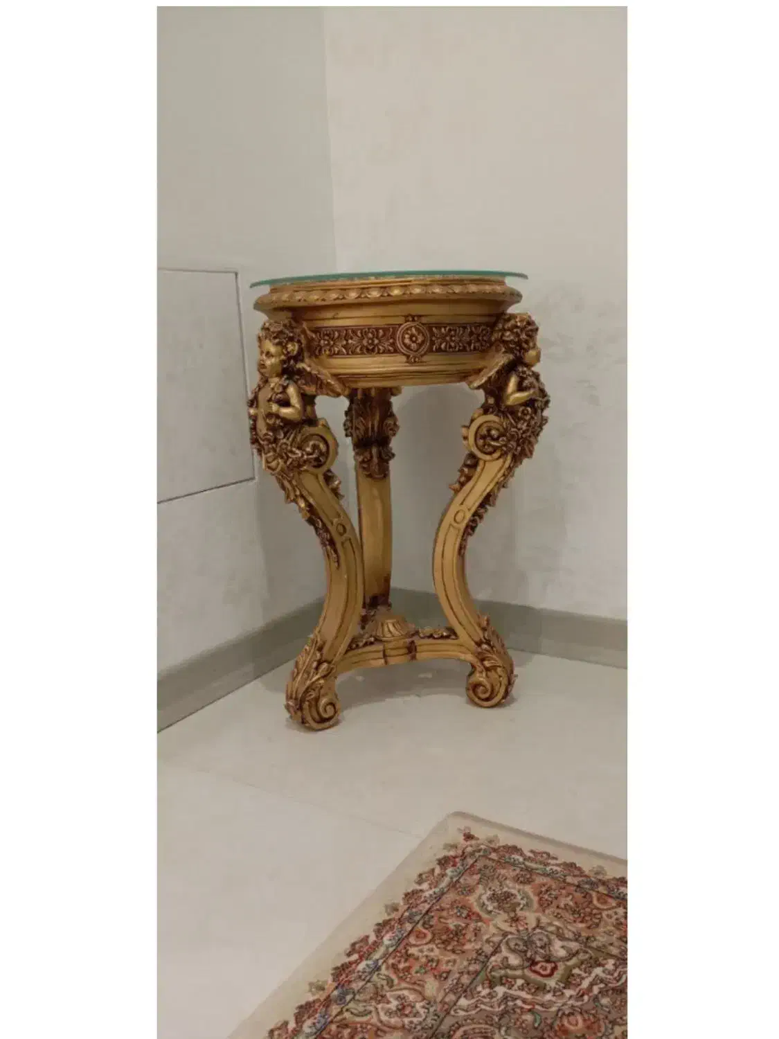 میز تلفن در حد نو سالم|میز تلفن|مشهد, هنرور|دیوار