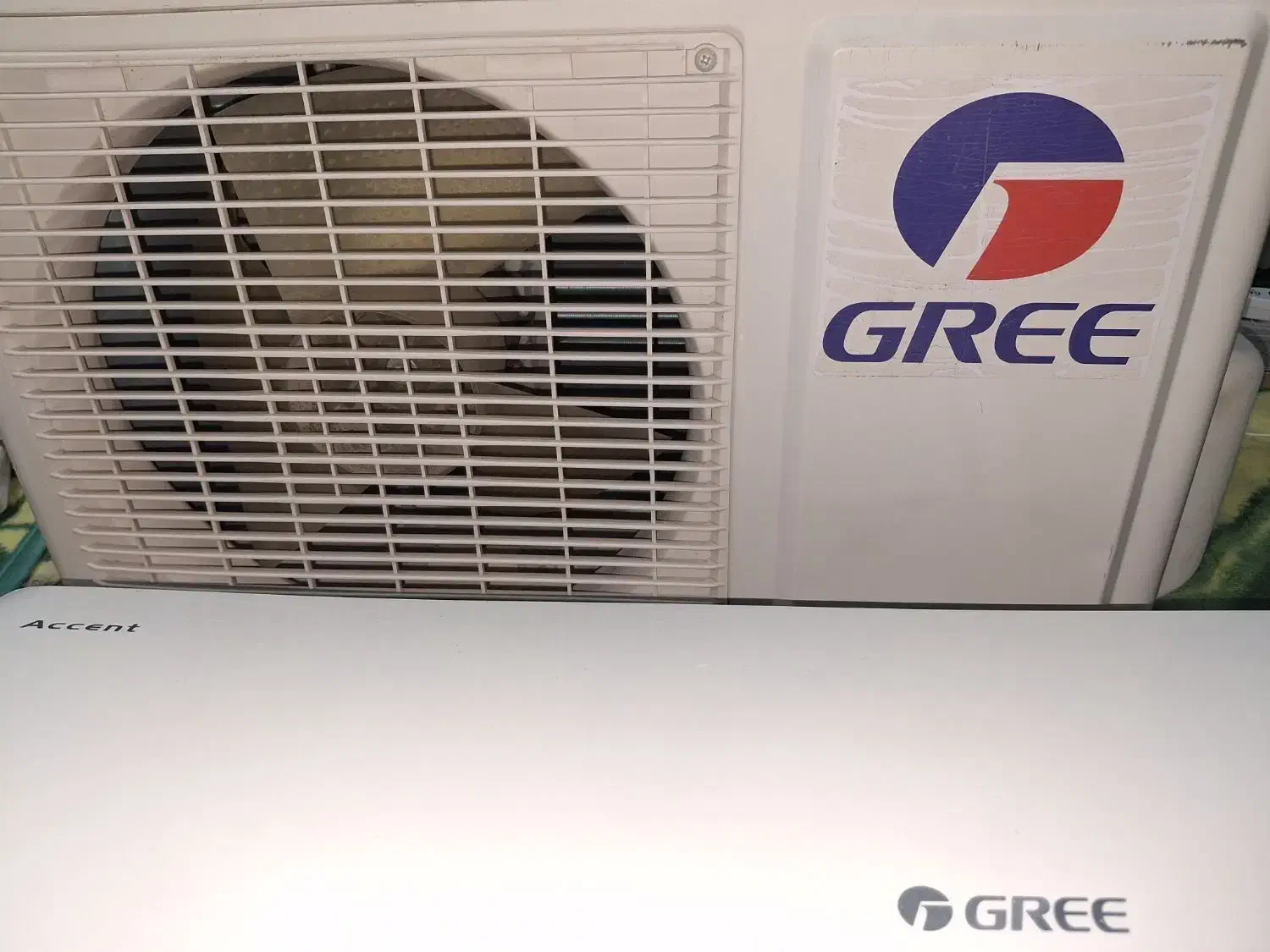 اسپلیت ۱۲هزار گری|کولر گازی و فن‌کوئل|کرمان, |دیوار