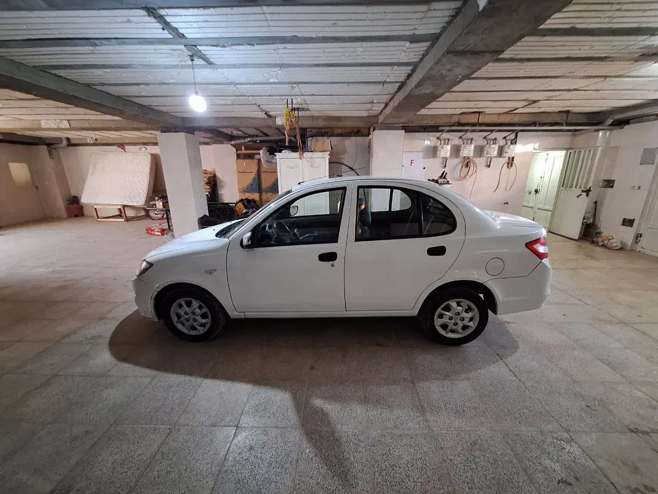 ساینا ۱۴۰۰  کم کارکرد|خودرو سواری و وانت|نسیم‌شهر, |دیوار