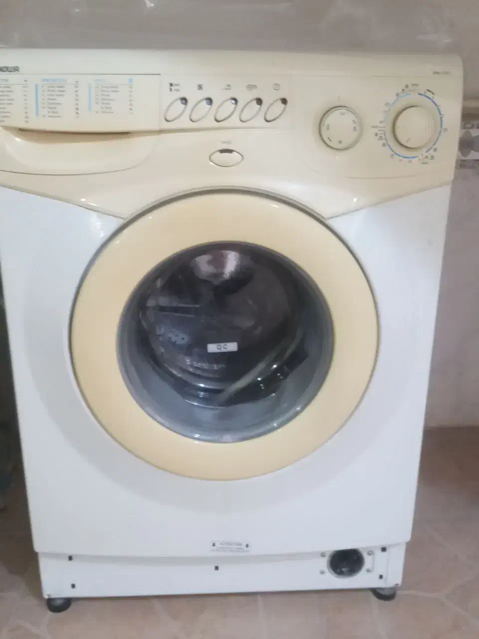 لباسشویی|ماشین لباسشویی و خشک‌کن لباس|کلاشی, |دیوار