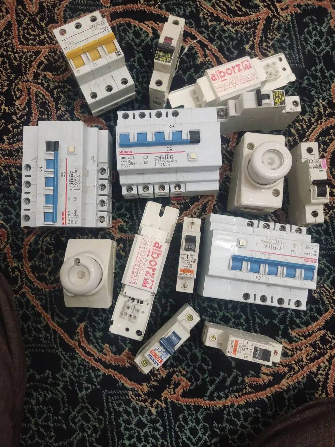 لوازم برقی|مصالح و تجهیزات ساختمان|شوشتر, |دیوار