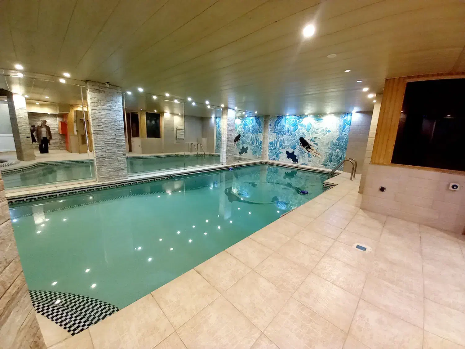 ۳۵۰ متر بنای ویلایی دربست زعفرانیه|اجارهٔ خانه و ویلا|تهران, زعفرانیه|دیوار