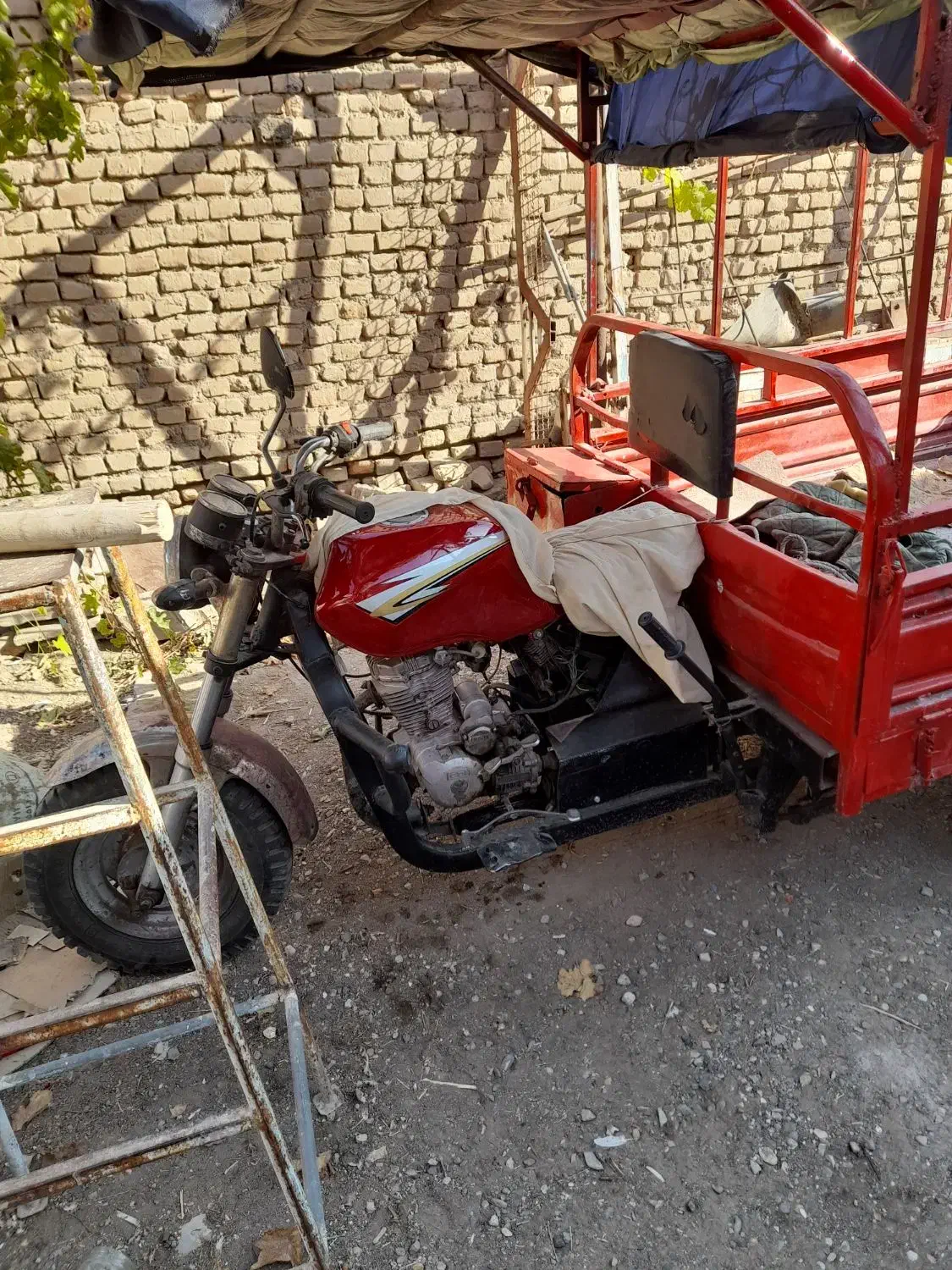 پیدا میشه|اشیا|سبزوار, جوادیه شرقی|دیوار