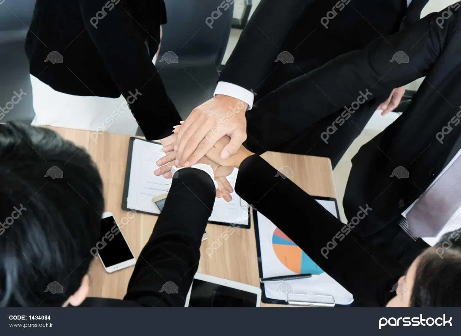 کارشناس فروش و اداری|استخدام اداری و مدیریت|یزد, |دیوار