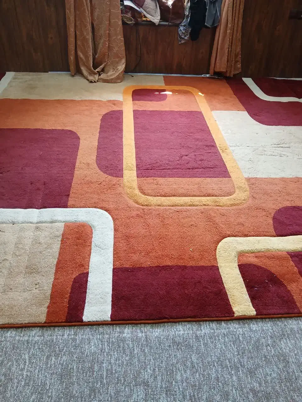 فرش فانتزی ۱۲ متری|فرش|قم, کلهری|دیوار