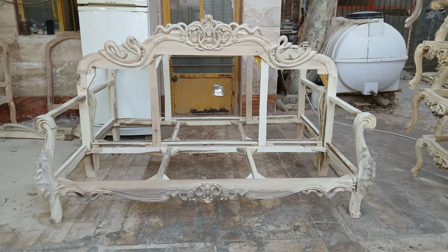 کلاف افسون ابزاری زمرد چوب گردو|مبلمان خانگی و میز عسلی|چهاردانگه (تهران), |دیوار