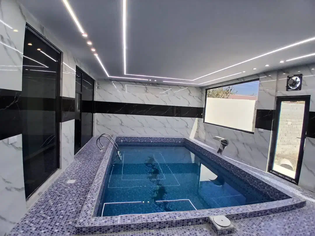 اجاره باغ ویلا مدرن شیک استخر داخل بنا نوساز|اجارهٔ کوتاه‌مدت ویلا و باغ|فردیس, قریشی|دیوار