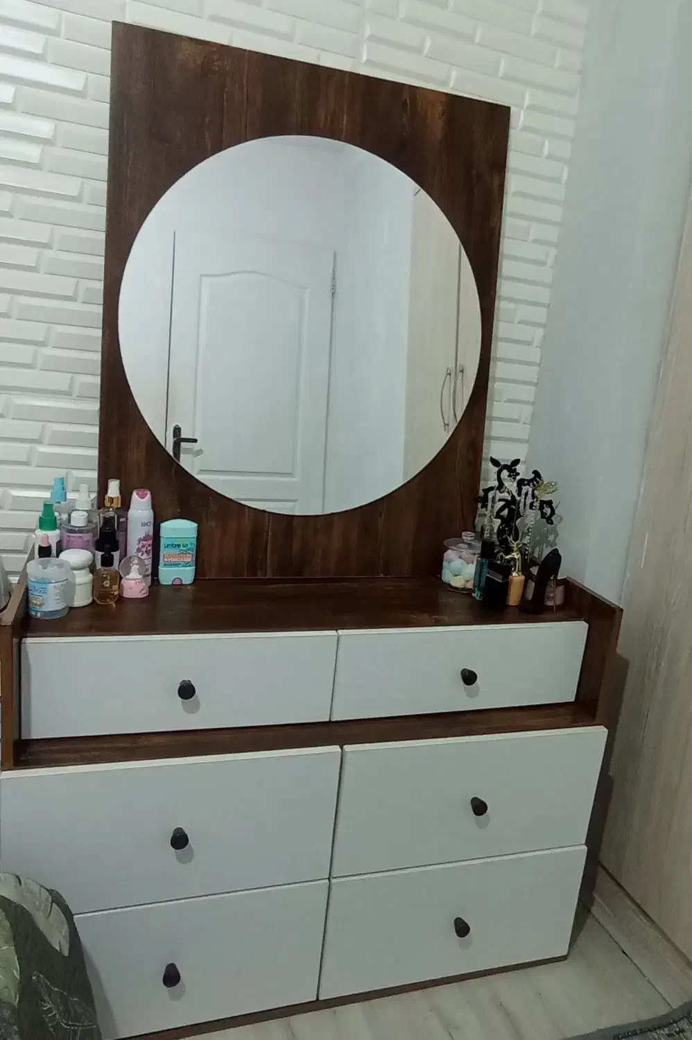 سرویس خواب دو نفره|تخت و سرویس خواب|رشت, امین الضرب|دیوار