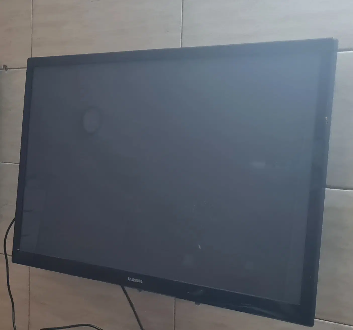 led 43|تلویزیون و پروژکتور|اصفهان, شهرک امام خمینی|دیوار