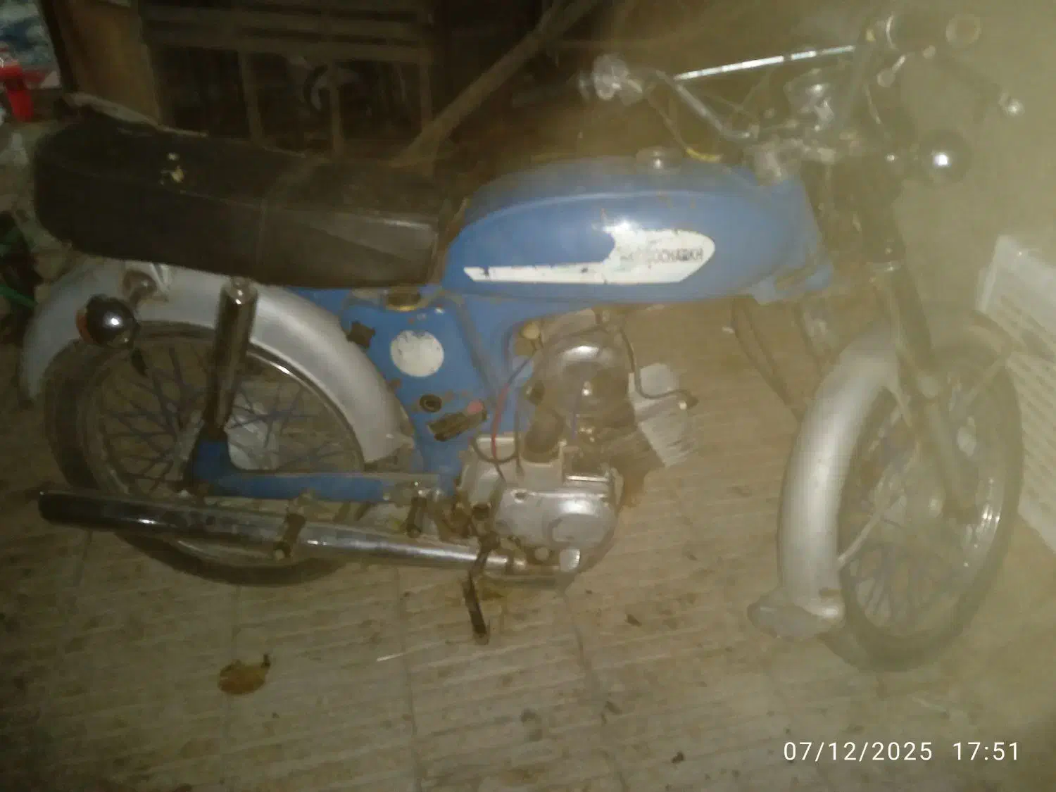 موتور یاماها 100درجه.یک|موتورسیکلت|سبزوار, قصبه غربی|دیوار