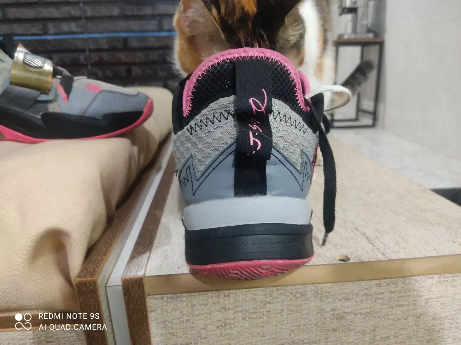 کتونی اورجینال45جوردن|کیف، کفش، کمربند|هشتگرد, شهرک بعثت|دیوار