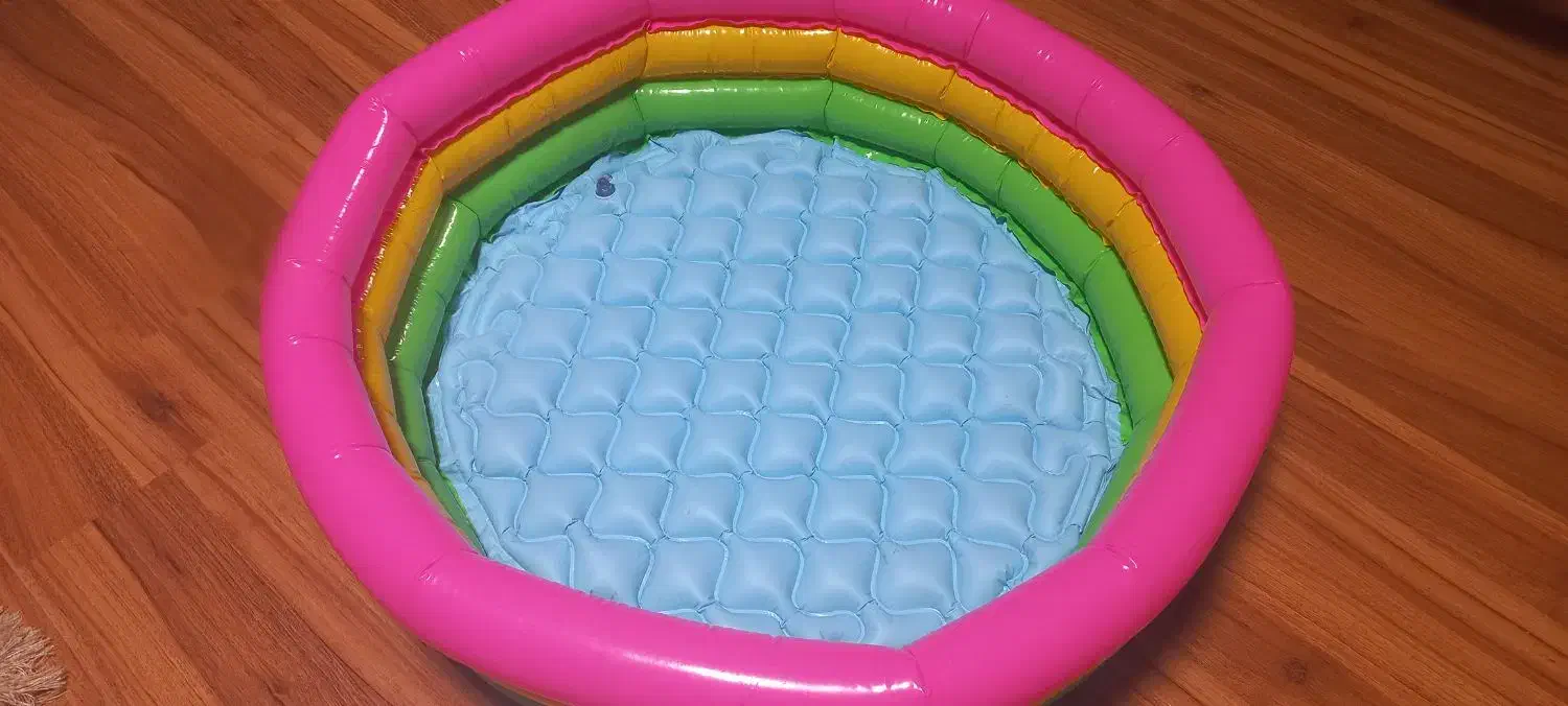 استخر توپ  کودک|اسباب‌‌بازی|شیراز, باغ تخت|دیوار