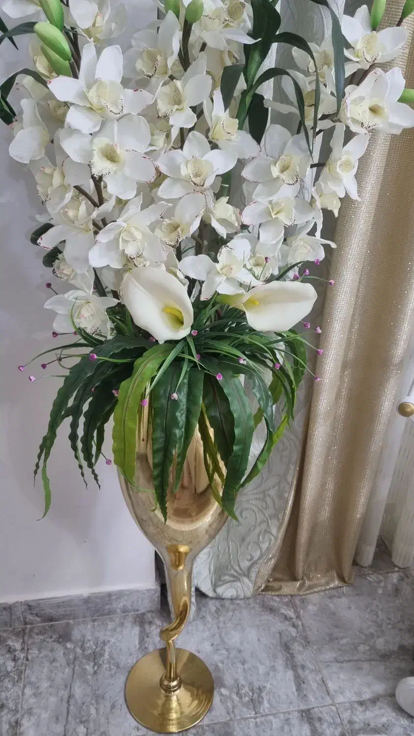 جام گل کنار سالنی|گل مصنوعی|تبریز, |دیوار