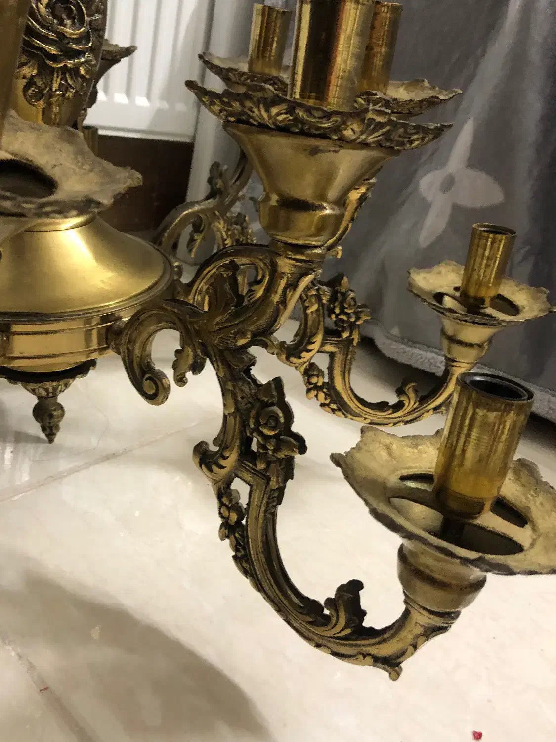 دو عدد لوستر ۱۶ شاخه برنز اصل قدیمی|لوستر و چراغ آویز|دامغان, |دیوار