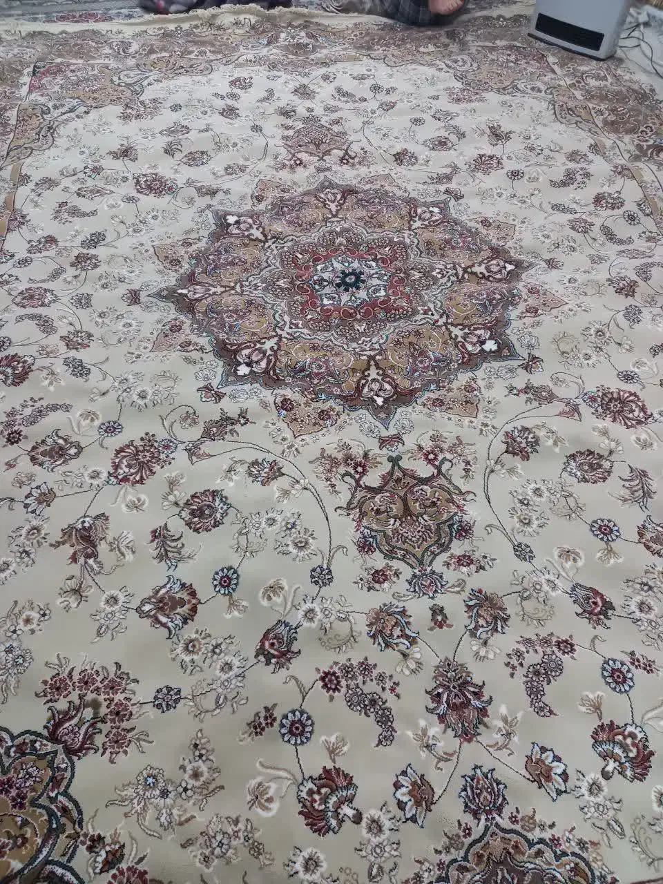 فرش پرشین مشهد|فرش|مشهد, کارمندان دوم|دیوار