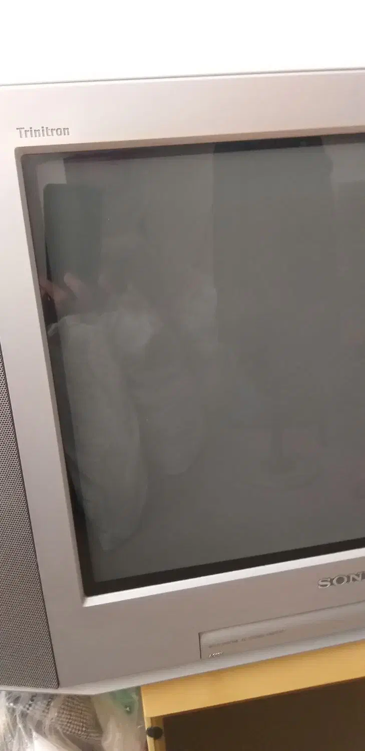 تلویزیون سونی ژاپنی اصل صفحه تخت|تلویزیون و پروژکتور|قم, باسکول|دیوار