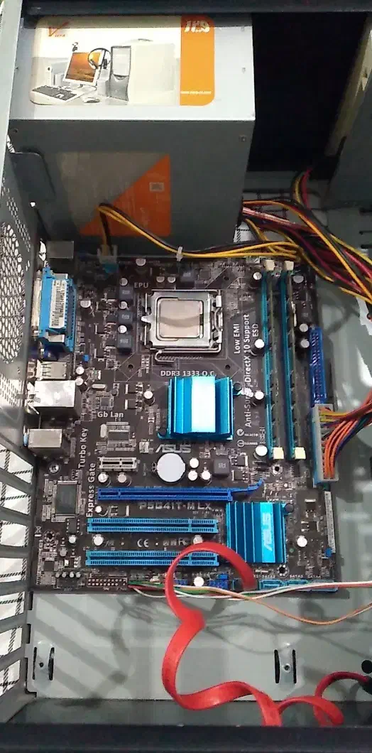 کامپیوتر ddr3 سالم|رایانه رومیزی|خرم‌آباد, |دیوار