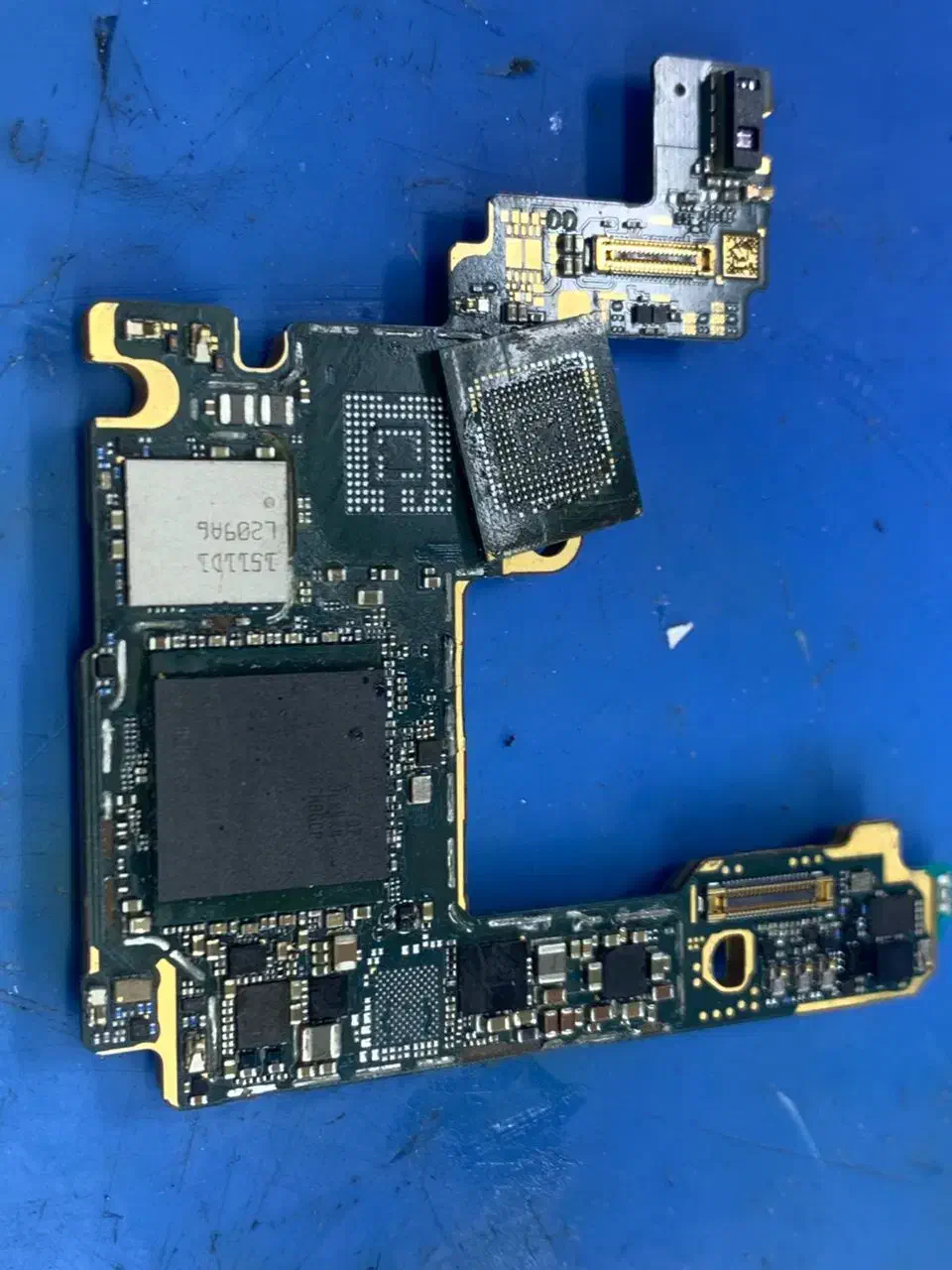 برد گوشیتون سوخته جهت ثبت سفارش مراجعه حضوری|خدمات رایانه‌ای و موبایل|اهواز, ۳۰ متری|دیوار