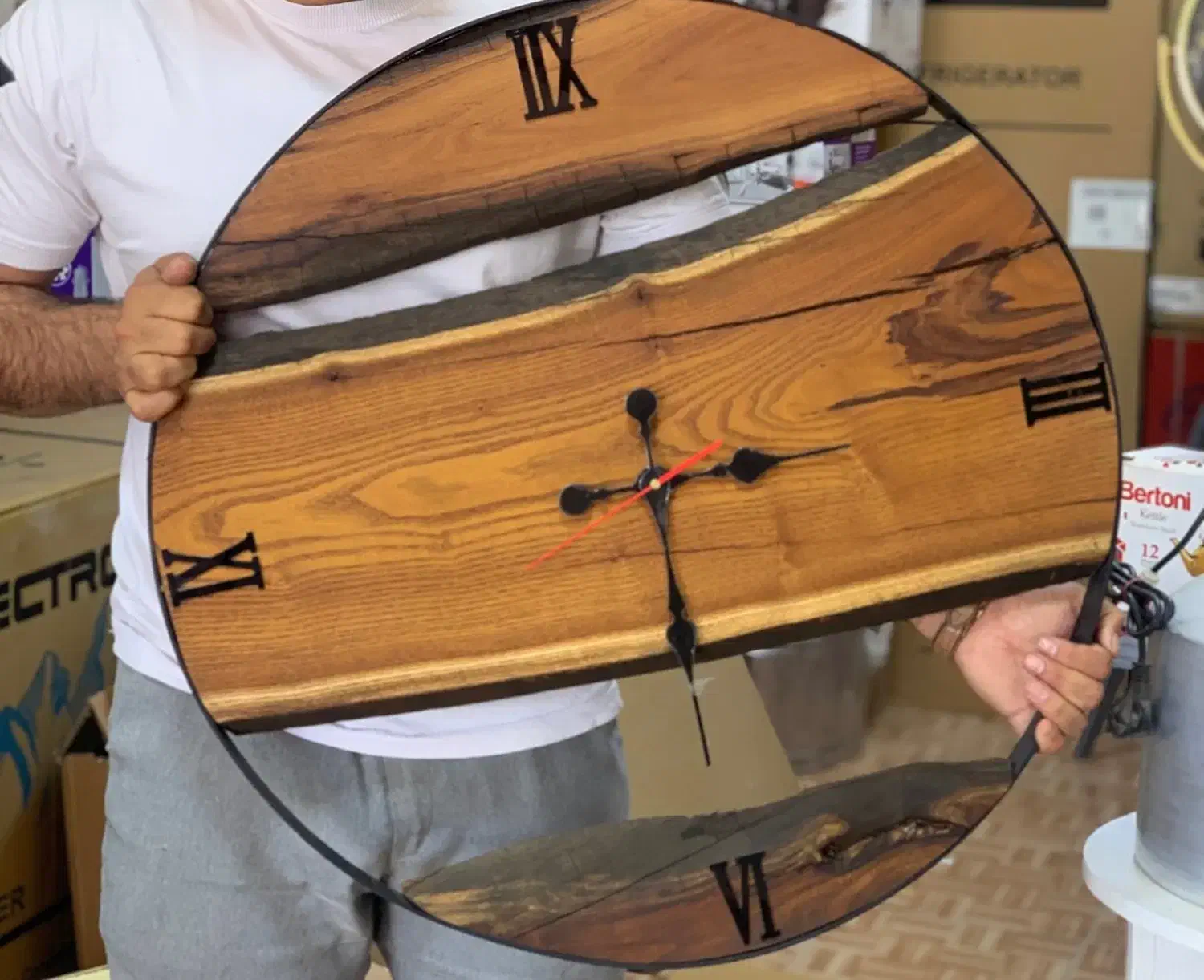 ساعت دیواری چوبی (نو فروشگاه)|ساعت دیواری و تزئینی|ایلام, |دیوار