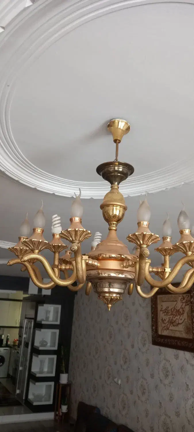 لوستر برنج|لوستر و چراغ آویز|اصفهان, ناصرخسرو|دیوار