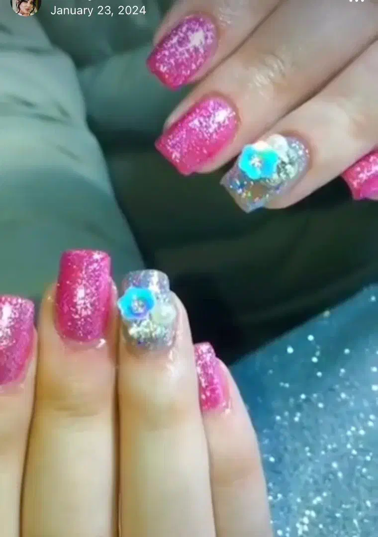 کاشت ناخن سهند|خدمات آرایشگری و زیبایی|سهند, |دیوار