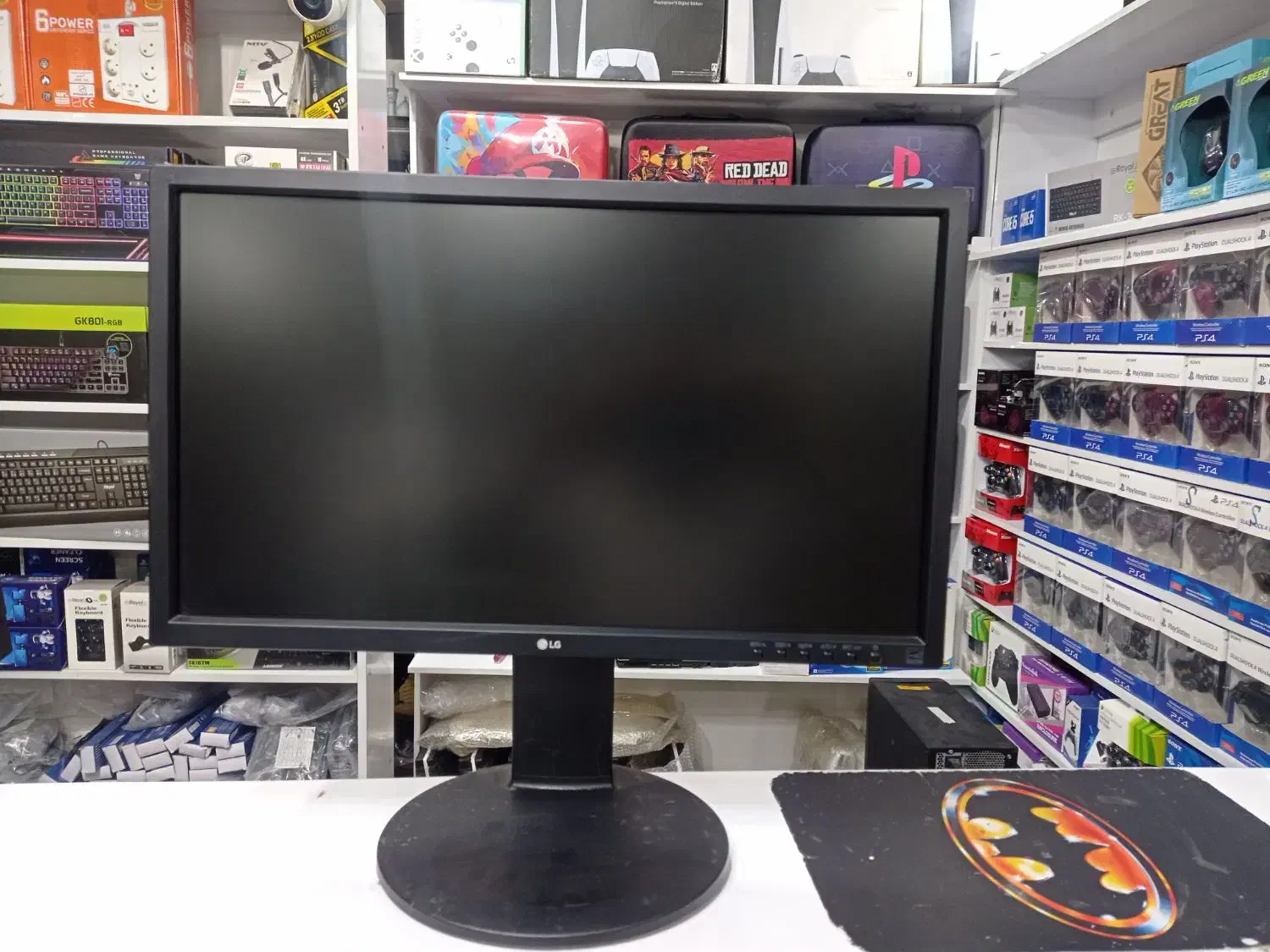 مانیتور ۲۲ اینچ LED برند LG|قطعات و لوازم جانبی رایانه|بندر ماهشهر, |دیوار