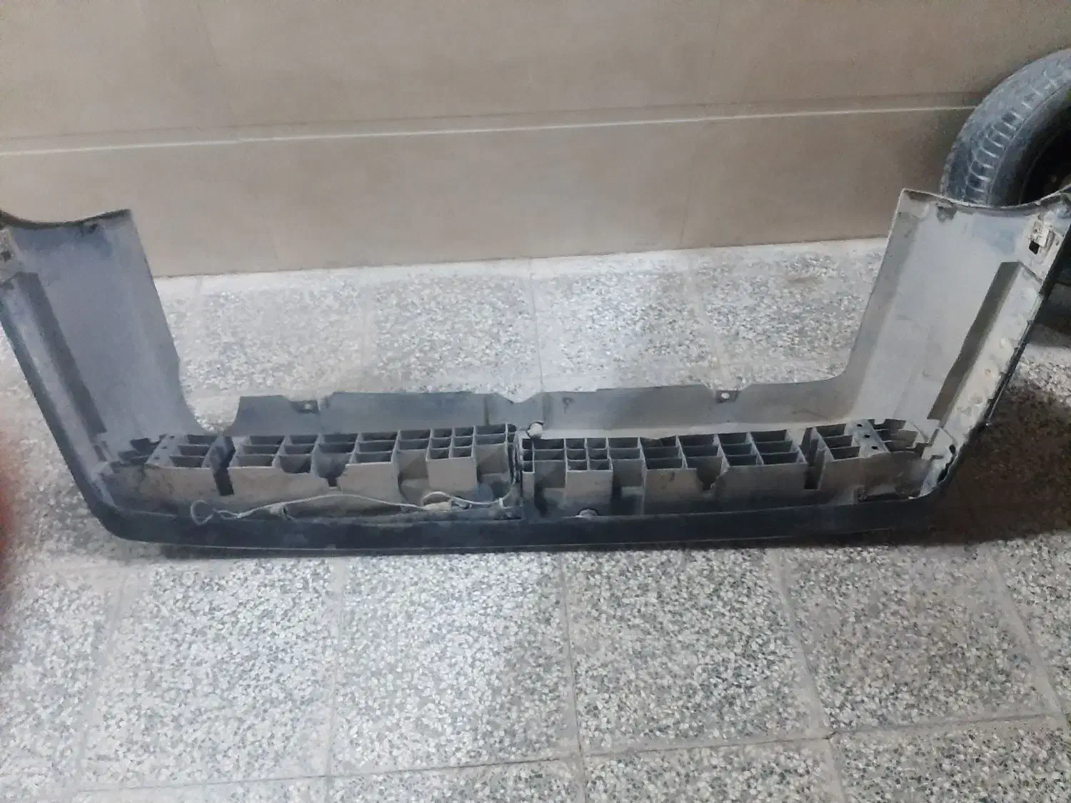 سپر پژو ۴۰۵ و خطرعقب|قطعات یدکی و لوازم جانبی|سیرجان, |دیوار