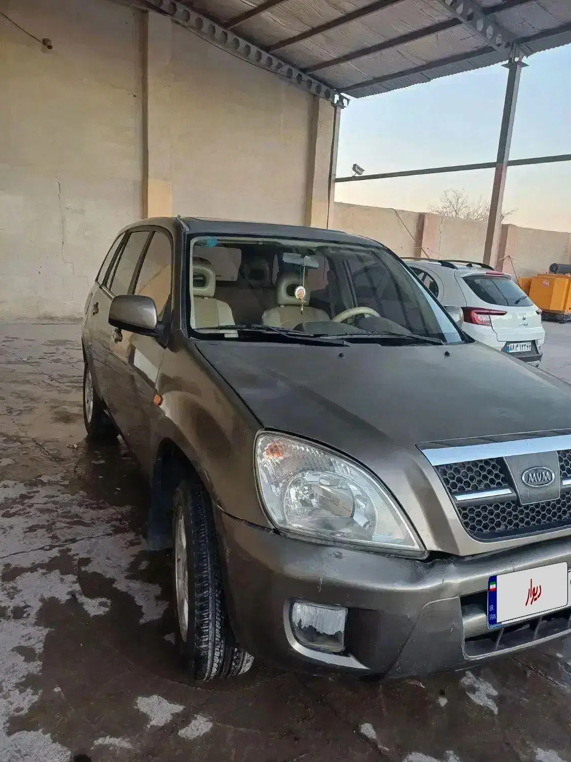 x 33 مدل ۱۳۹۰|خودرو سواری و وانت|اصفهان, بوستان ناژوان|دیوار