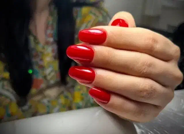 خدمات کاشت ناخن و ترمیم. آف ویژه ترمیم ناخن ۲۰۰|خدمات آرایشگری و زیبایی|شیراز, آزادگان|دیوار