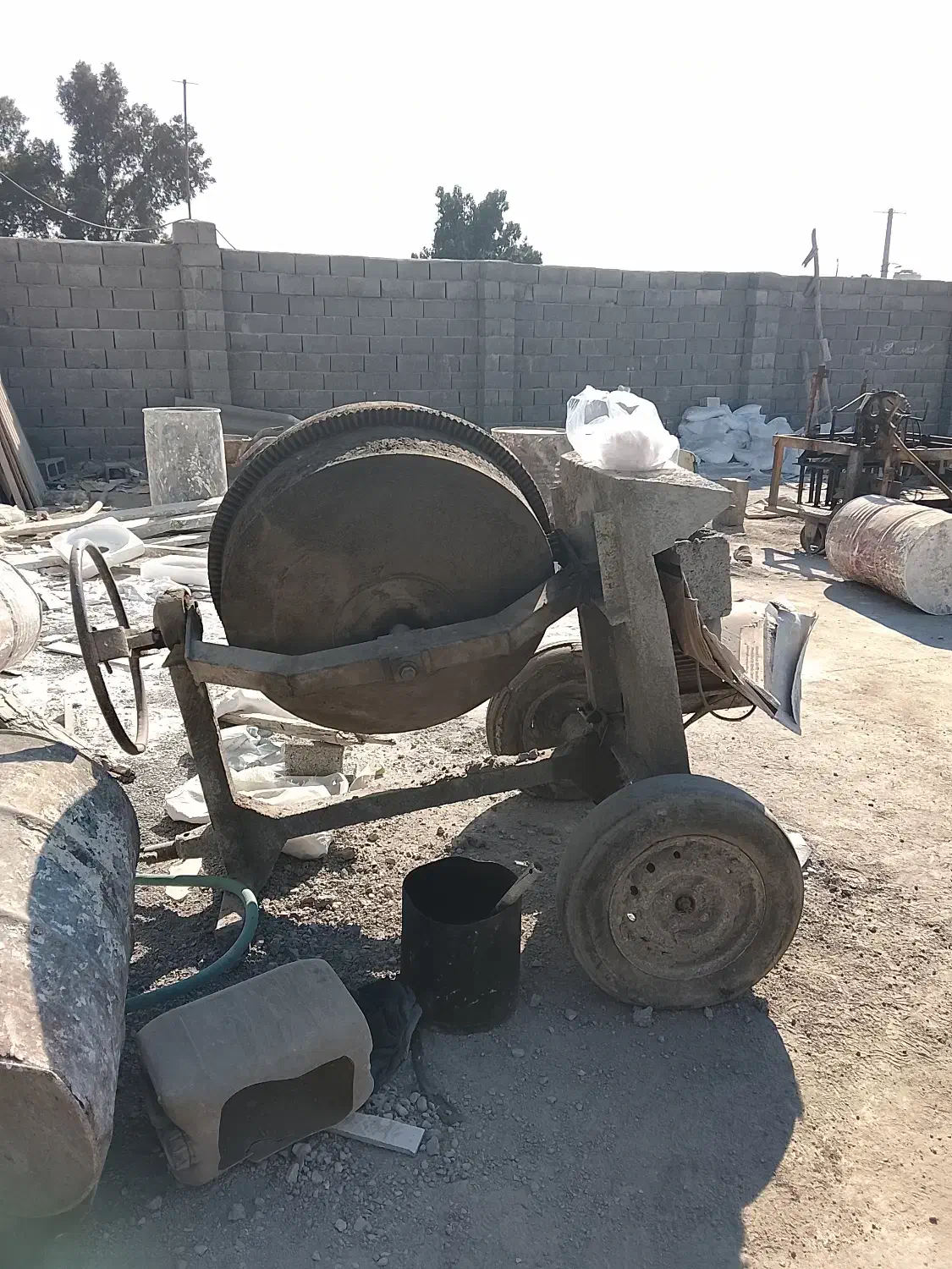 دستگاه بلوک زنی|ماشین‌آلات صنعتی|بندرعباس, |دیوار