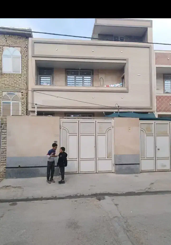 خانه ویلایی طبقه همکف تمیز ومرتب کوشک میدان|فروش خانه و ویلا|شیراز, شهرک کوثر|دیوار