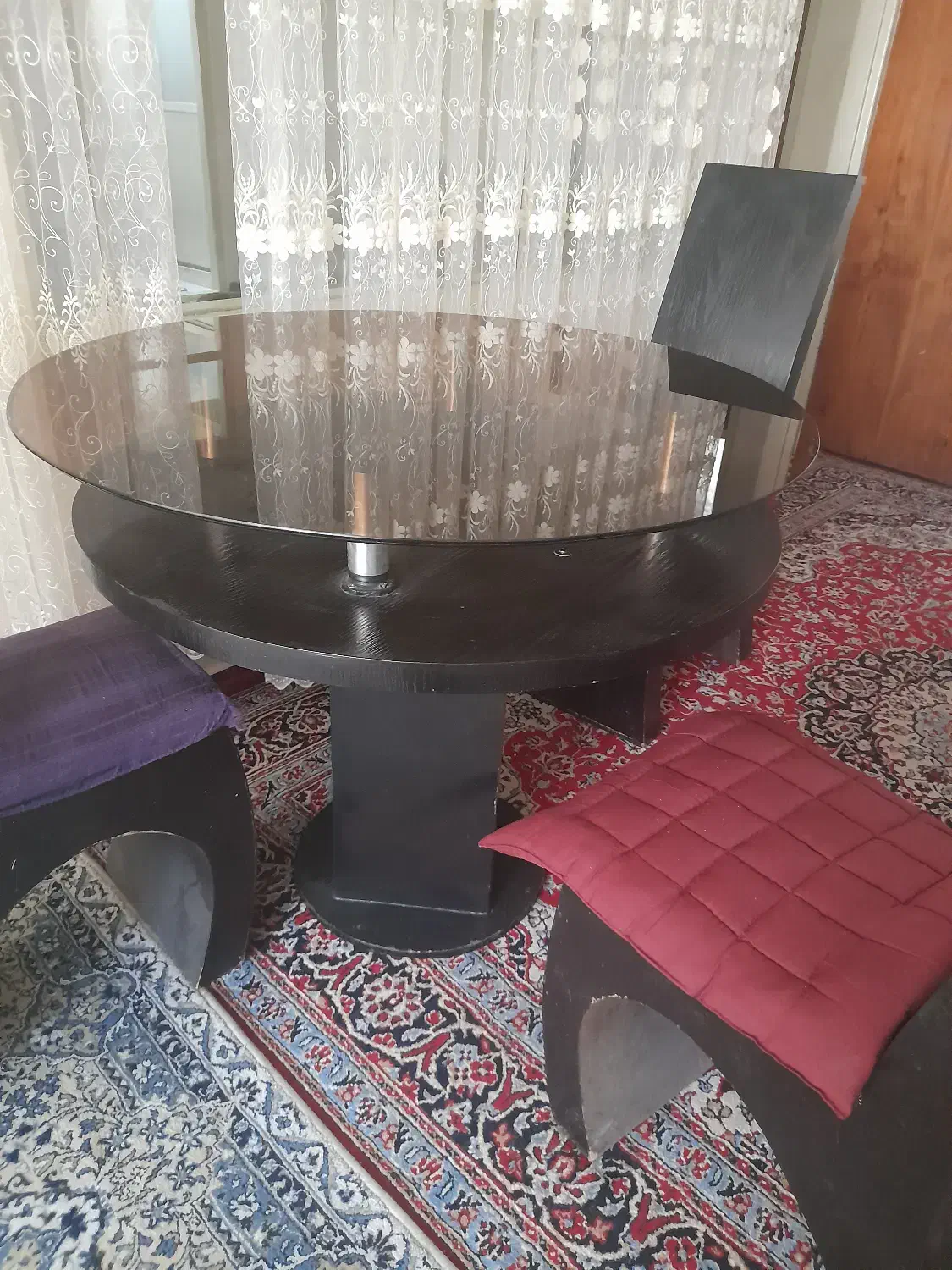 میز غذاخوری سه نفره|میز و صندلی غذاخوری|اراک, |دیوار