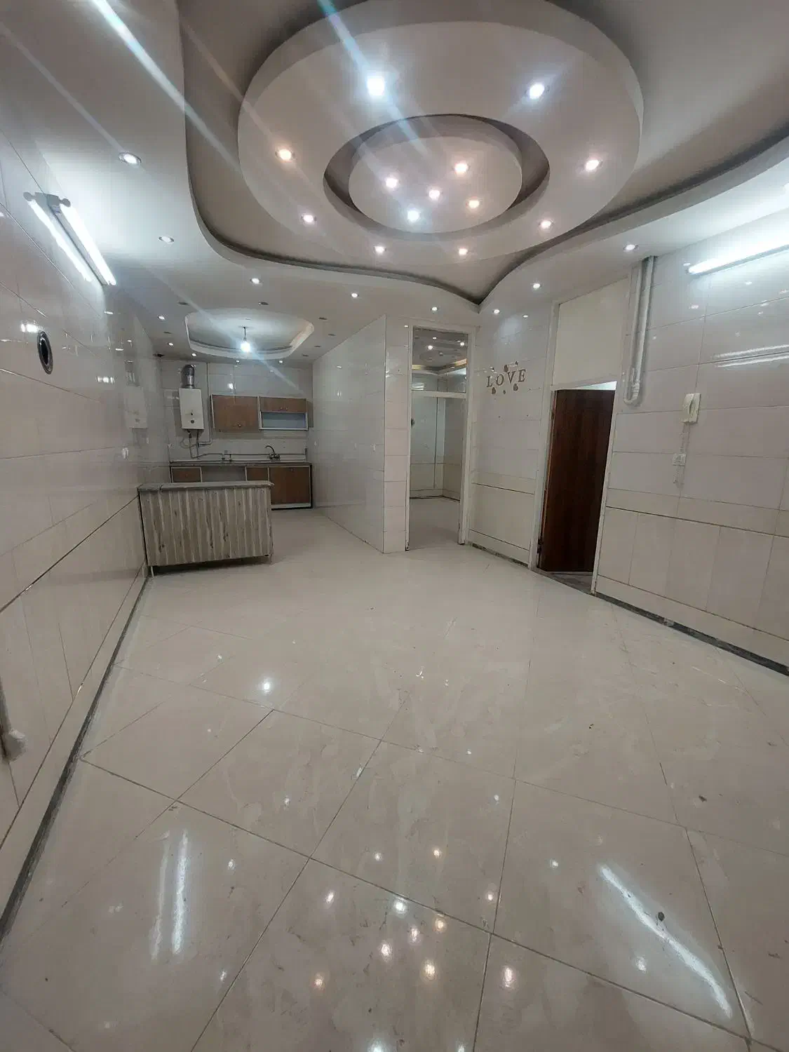 ((۸۵متردوطبقه تیرچه بلوک لب خیابان کوچه۱۰متری))|فروش خانه و ویلا|اصفهان, گرکان|دیوار