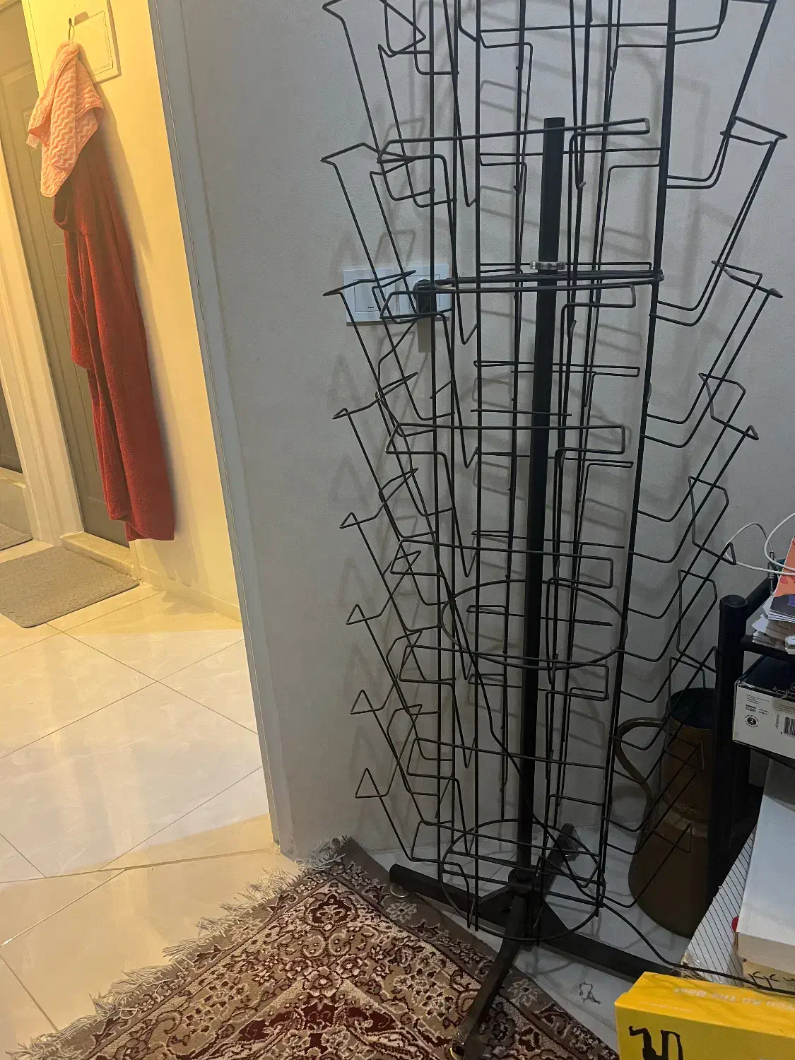 فروش استند وقفسه گردان کتاب ۹طبقه|کتابخانه، شلف، قفسه‌های دیواری|گرگان, |دیوار