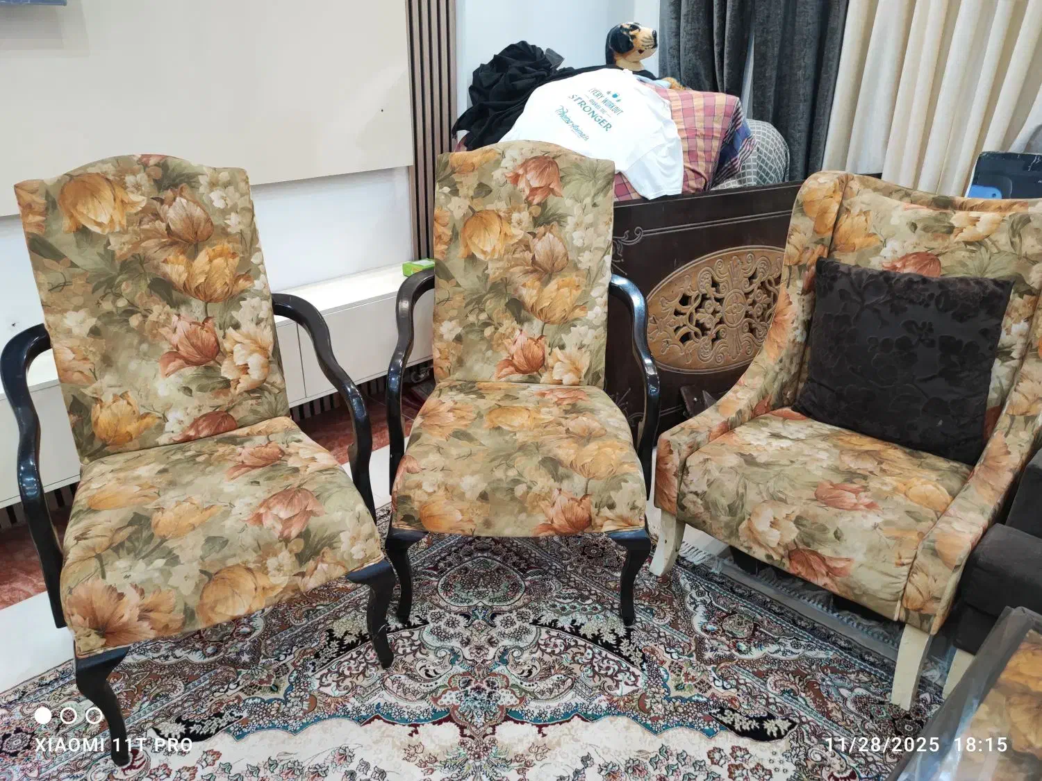 مبلمان ۹ نفره|مبلمان خانگی و میز عسلی|زاهدان, |دیوار