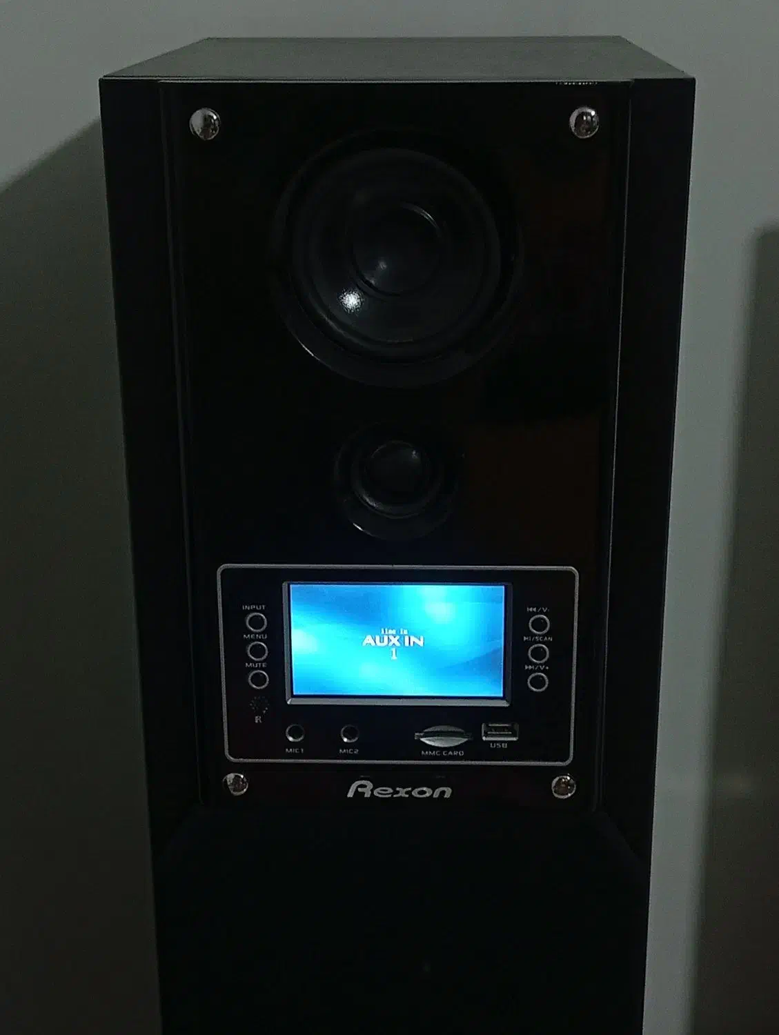 اسپیکر|سیستم صوتی خانگی|هشتگرد, فاز ۱ مهستان|دیوار