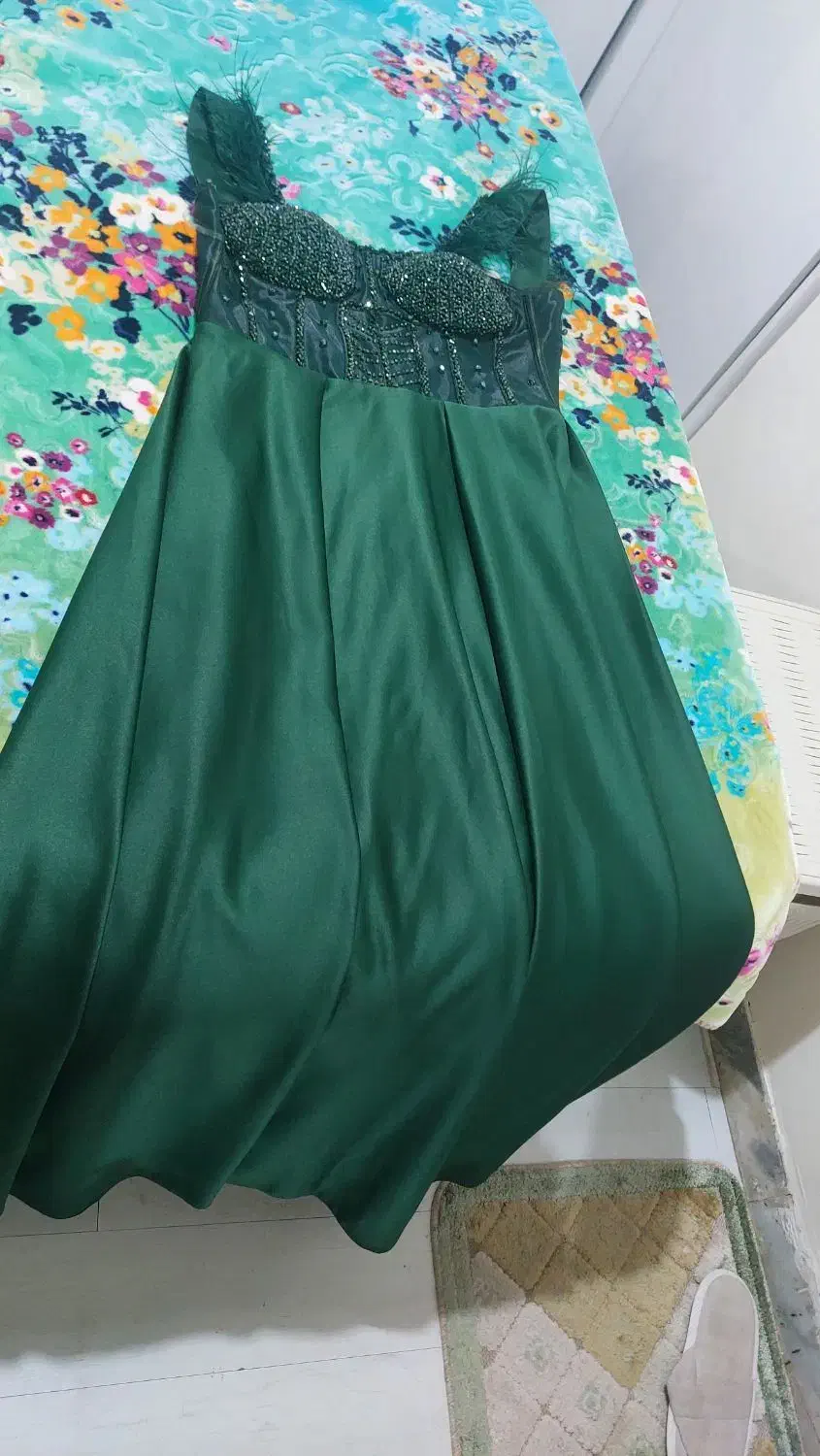 لباس مجلسی بسیار شیک سبز زمردی|لباس|گلستان (تهران), |دیوار