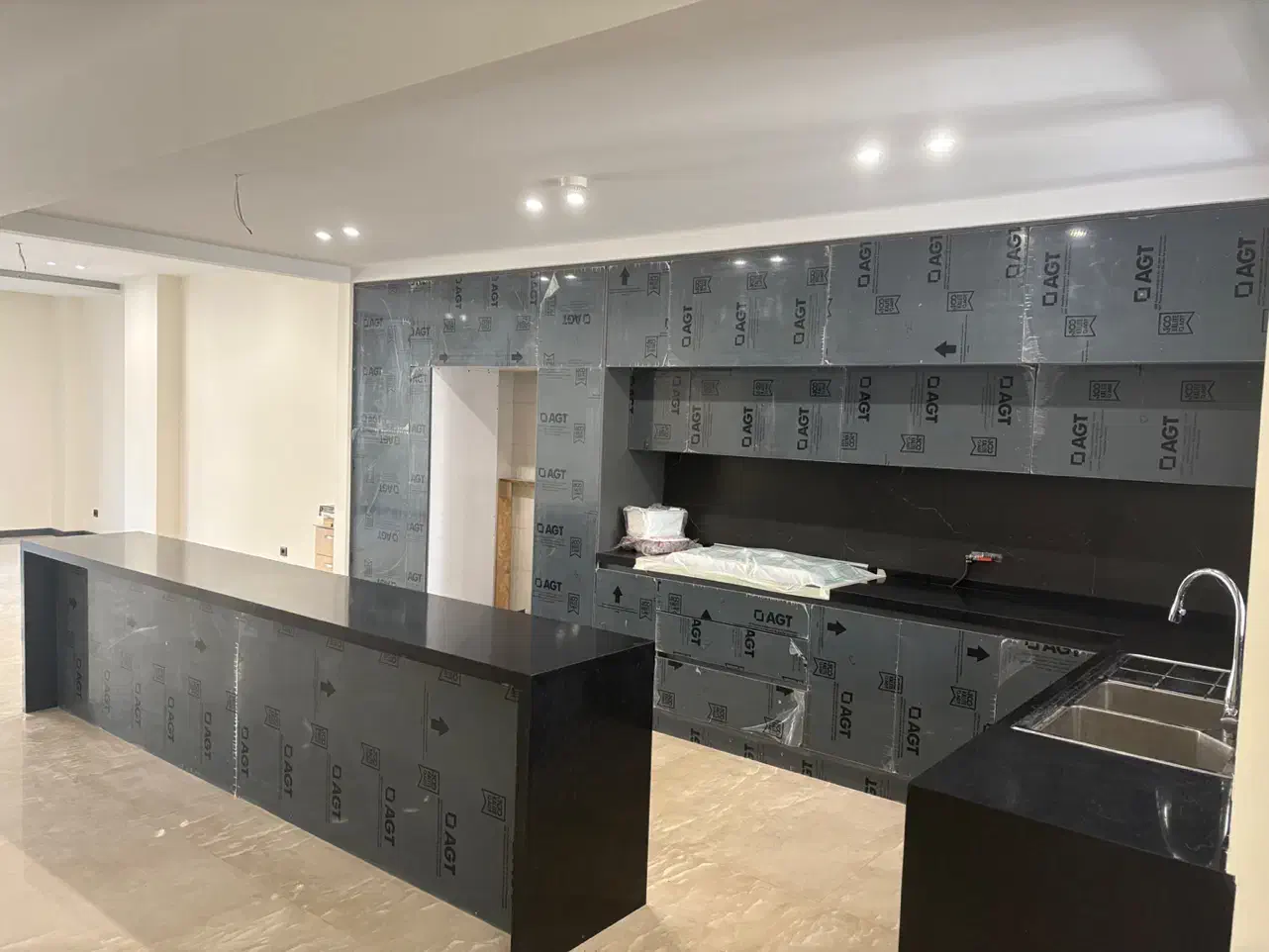 آپارتمان 218 متری تک واحدی نوساز لوکیشن برتر|فروش آپارتمان|تهران, زرگنده|دیوار